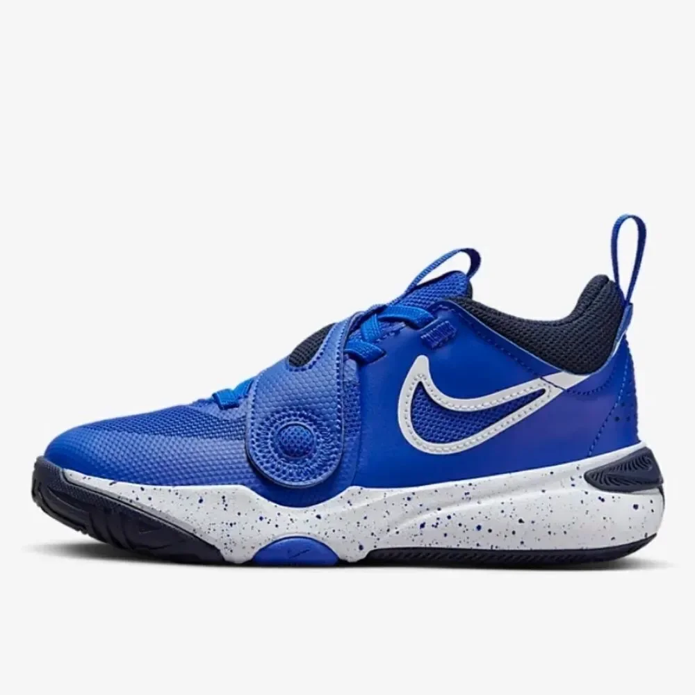 Nike Team Hustle D 11 ,size 5Y